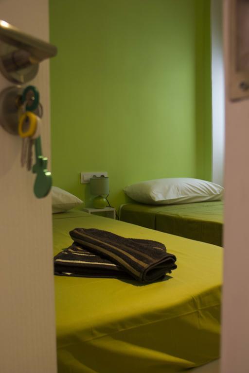 Colors Rooms Валенсия Екстериор снимка