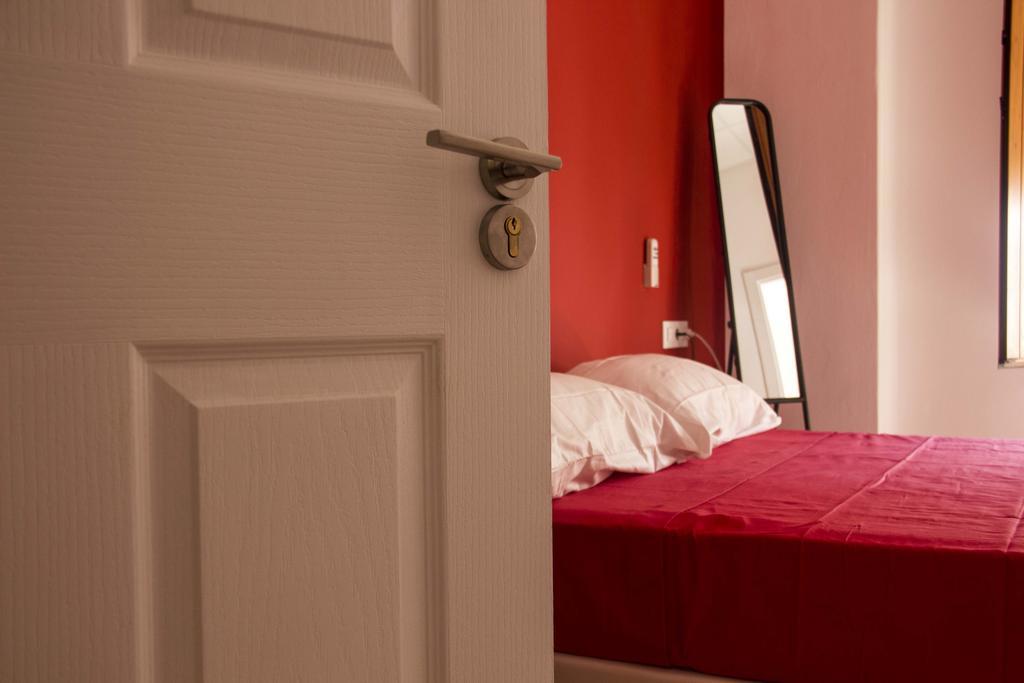 Colors Rooms Валенсия Стая снимка