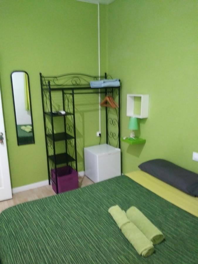 Colors Rooms Валенсия Екстериор снимка