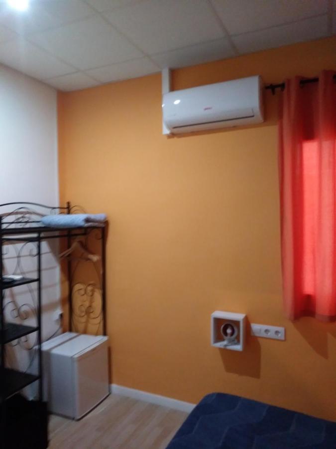 Colors Rooms Валенсия Екстериор снимка